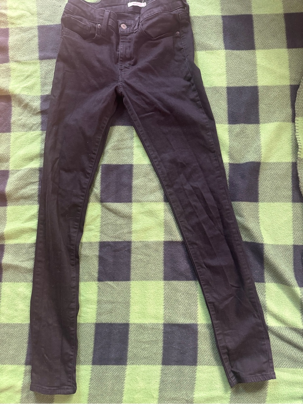 Like New: Levi's Women’s Black Skinny Jeans - 30 x 34